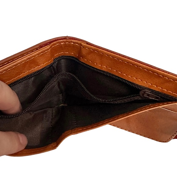 Wallet 4.5”x3.5” $100 Bill Brown Bifold Simple Novelty - Picture 8 of 8